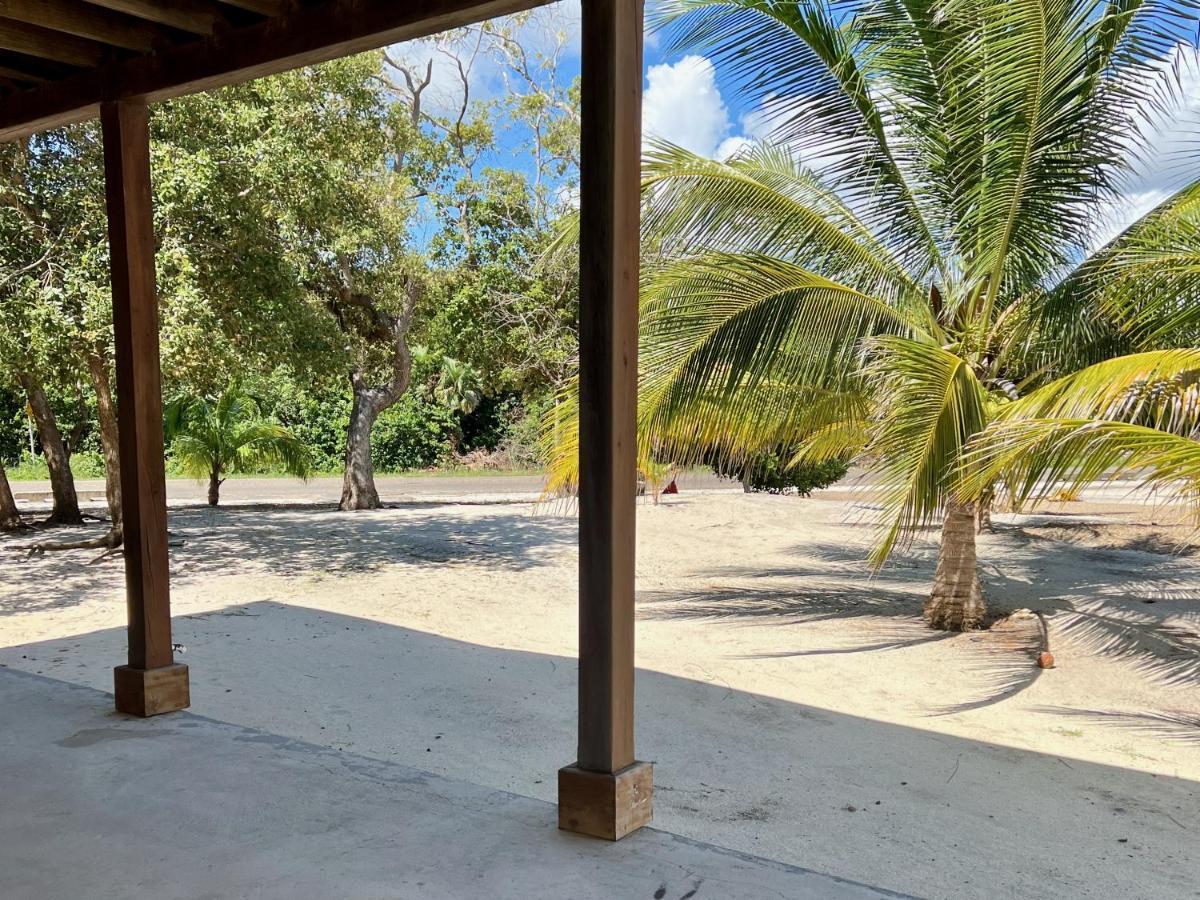 Bella Sway Belize Villa Maya Beach Exterior photo
